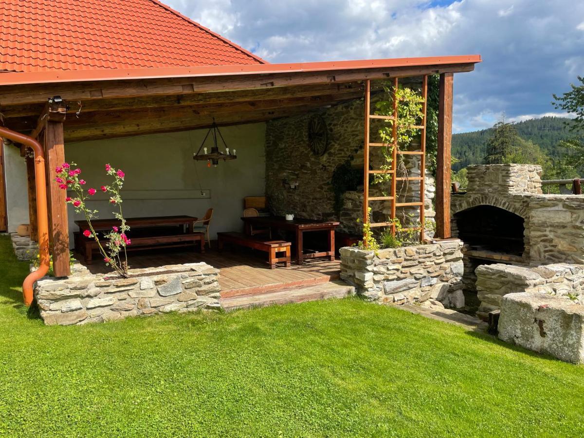 Apartament Farma Nahlov Frymburk Zewnętrze zdjęcie